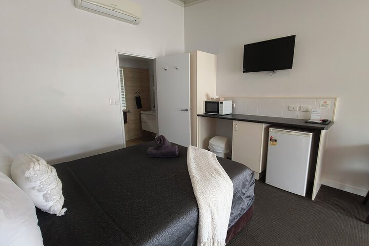 Room 6 of 56
