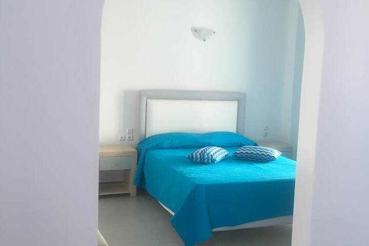 Room 6 of 35