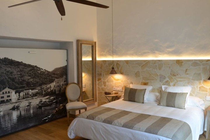 Room 14 of 72