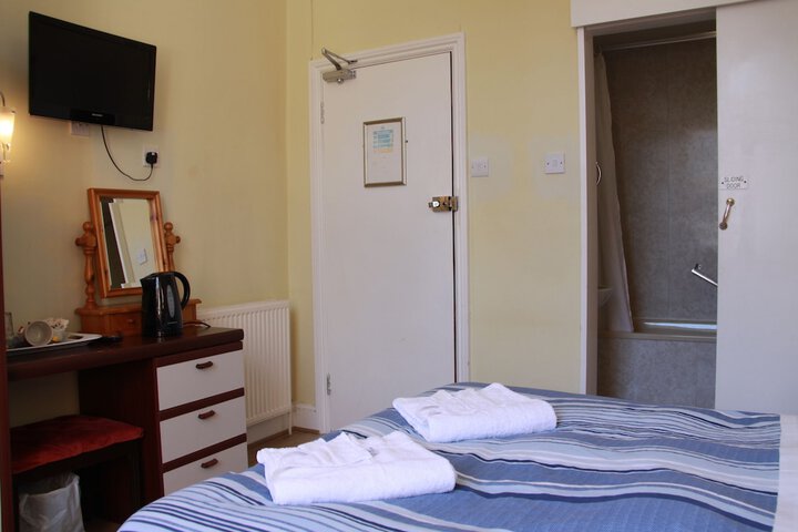 Room 35 of 81