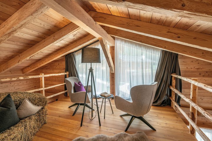 Room 43 of 160