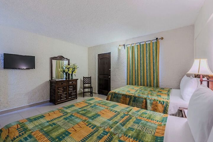Room 11 of 43