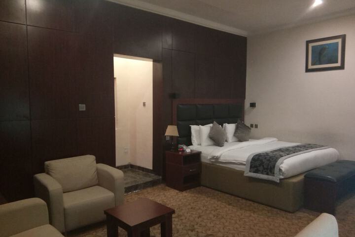 Room 8 of 59
