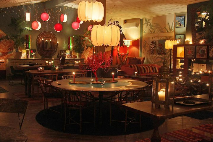 Dining 46 of 55