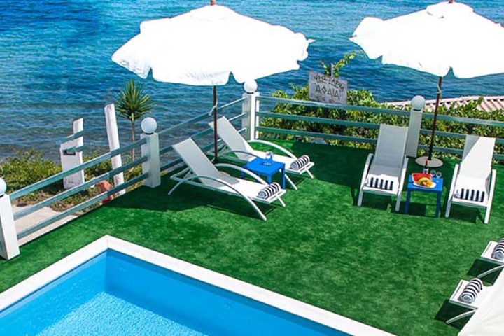 Pool 24 of 41