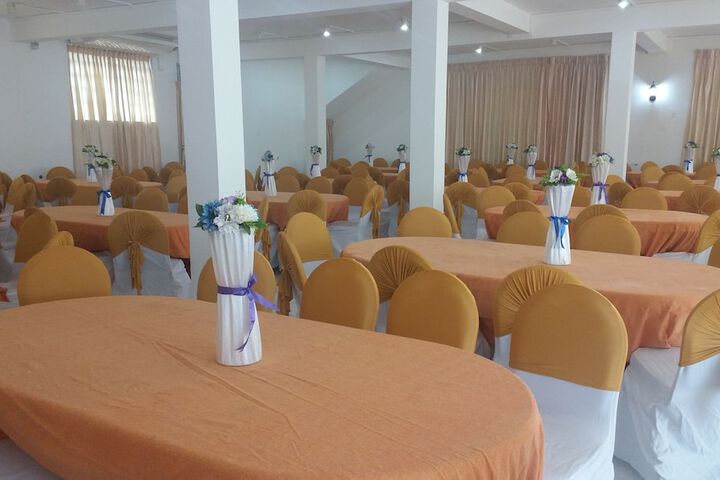 Ballroom/Hall 15 of 24