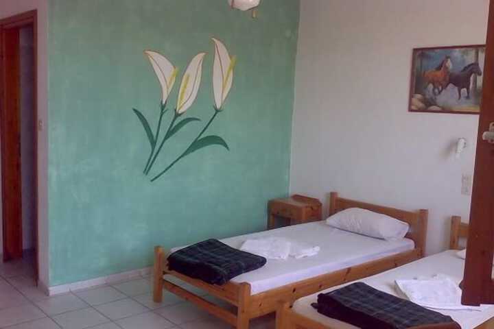 Room 112 of 119