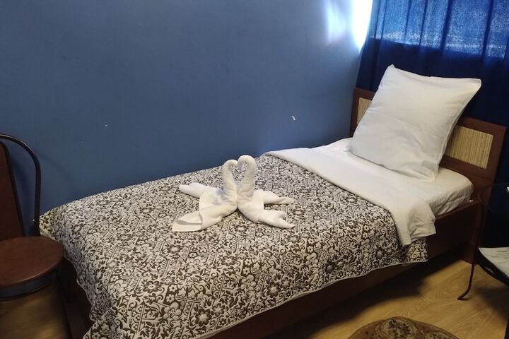Room 41 of 99