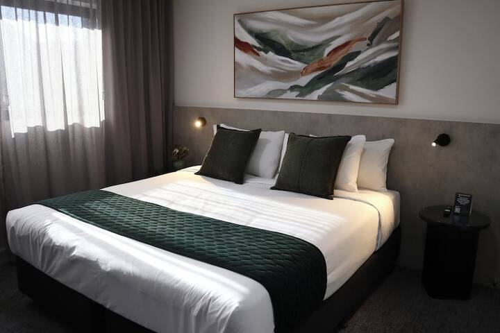 Room 6 of 21