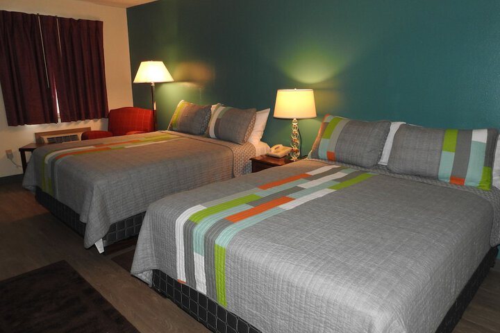 Room 9 of 46