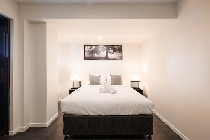 Room 30 of 73