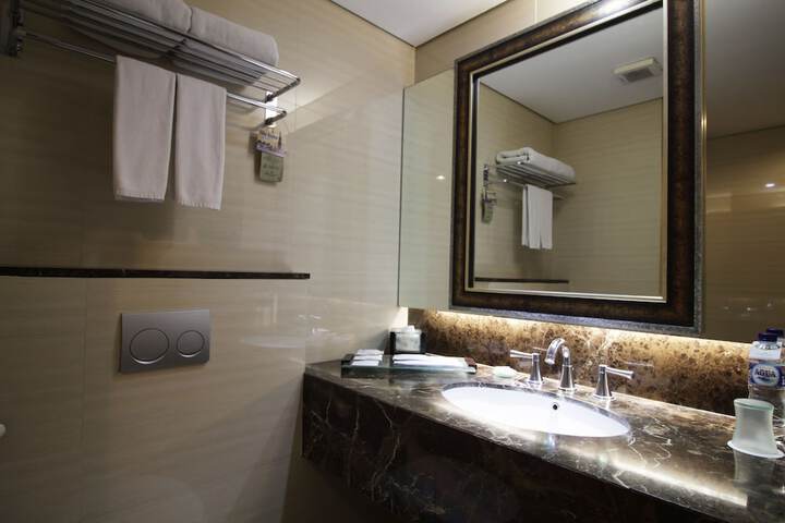 Room 20 of 56