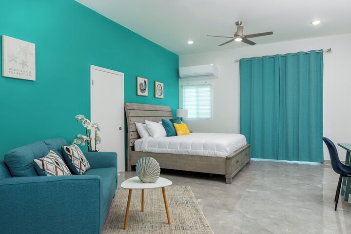 Room 3 of 41