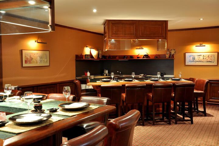 Dining 154 of 227