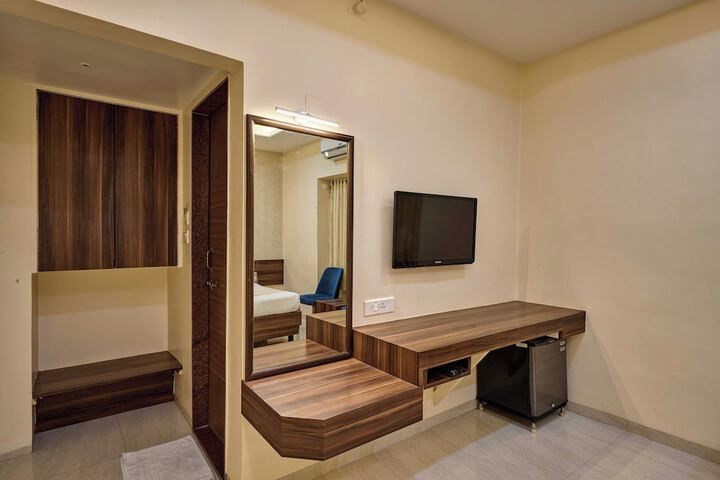 Room 34 of 54