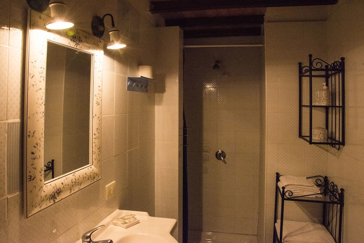 Room 25 of 52