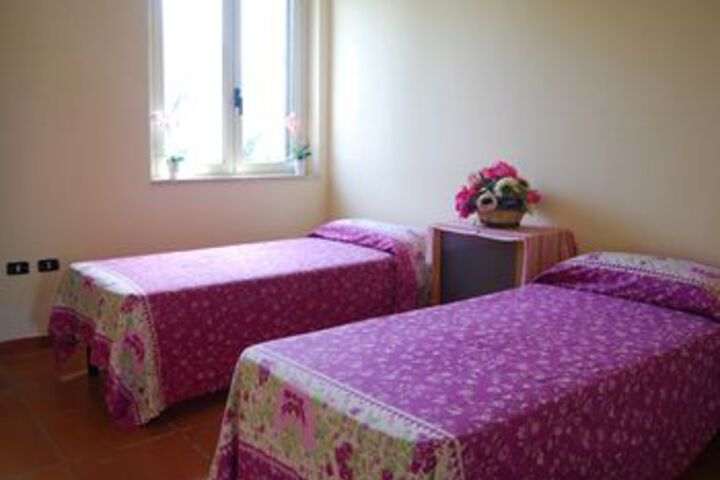 Room 15 of 24