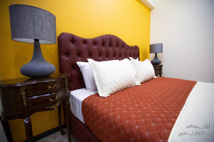 Room 10 of 83