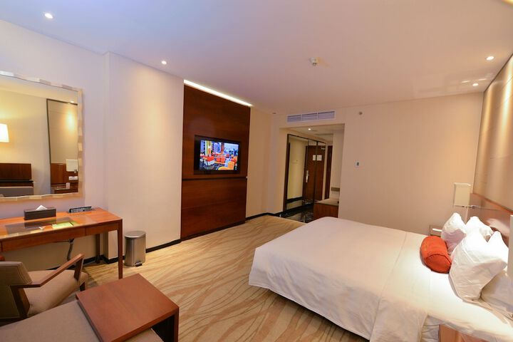 Room 13 of 57