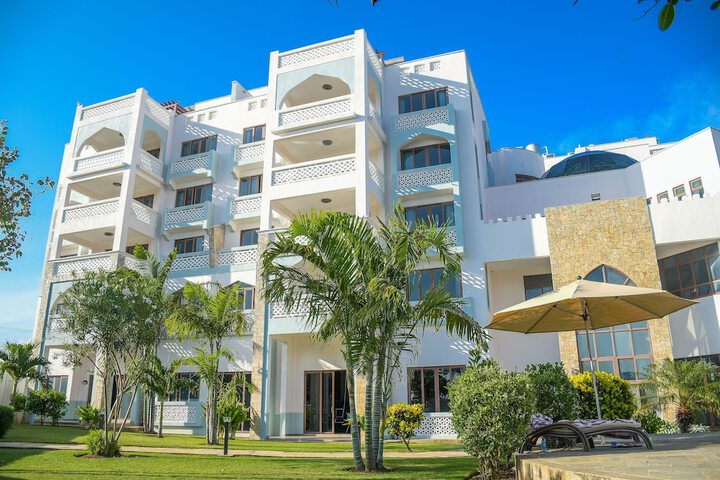 Hotel 67 of 76
