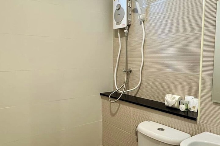 Room 43 of 67