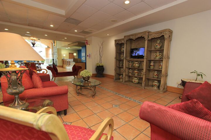 Hotel Interior 10 of 88