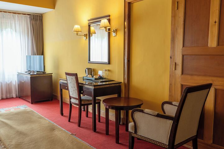 Room 40 of 140