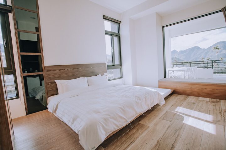 Room 21 of 43