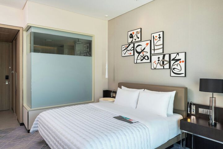 Room 20 of 111