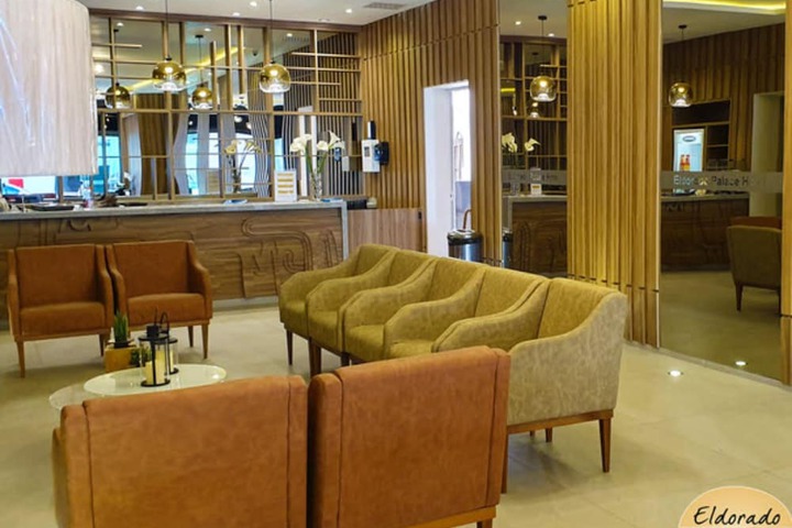 Hotel Interior 4 of 32