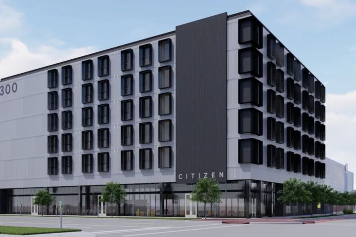 Hotel 4 of 27