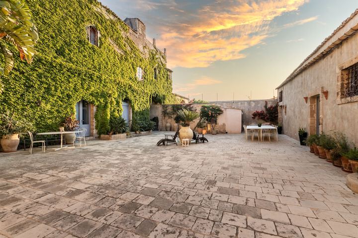 Terrace/Patio 23 of 45