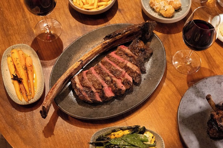 Dining 48 of 63
