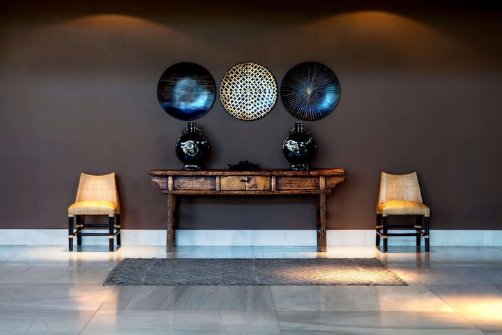 Hotel Interior 6 of 58