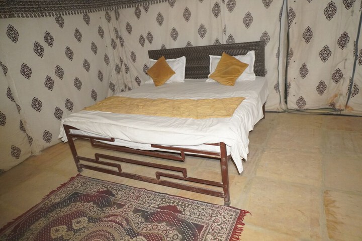Room 29 of 85