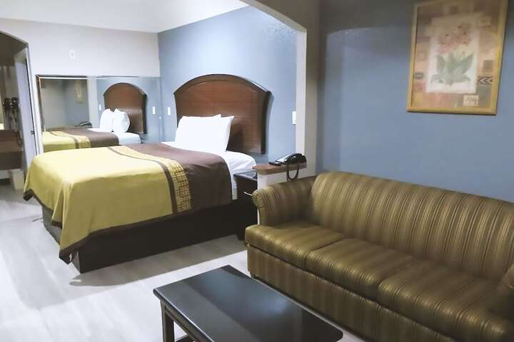 Room 7 of 21