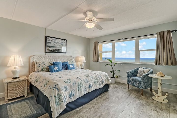 Room 2 of 55