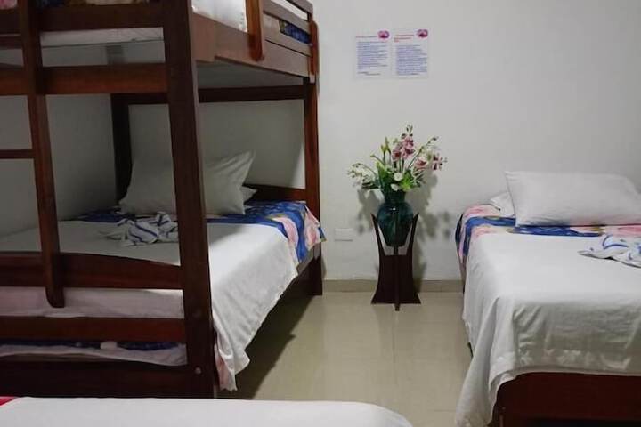 Room 5 of 13