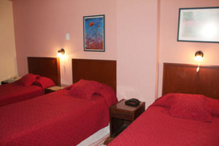 Room 11 of 30
