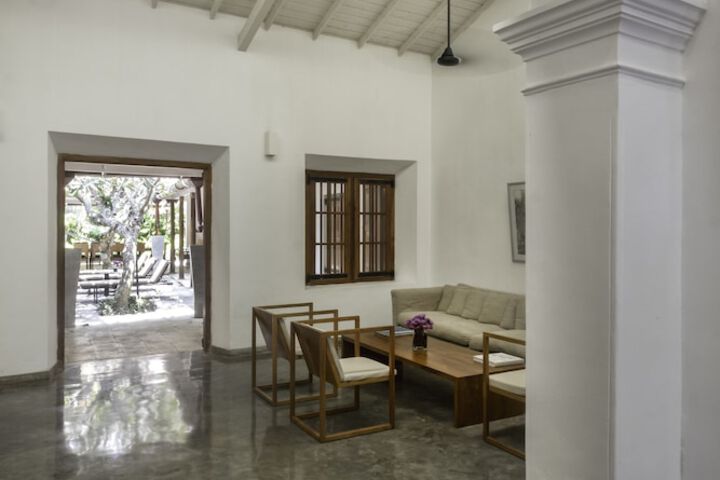 Lobby Entry