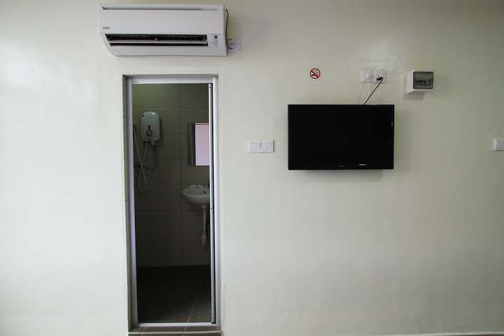 Room 20 of 32