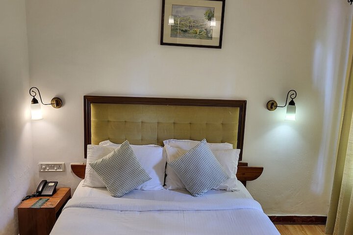 Room 19 of 127