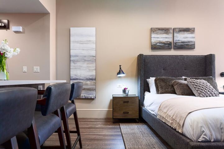 Room 4 of 35