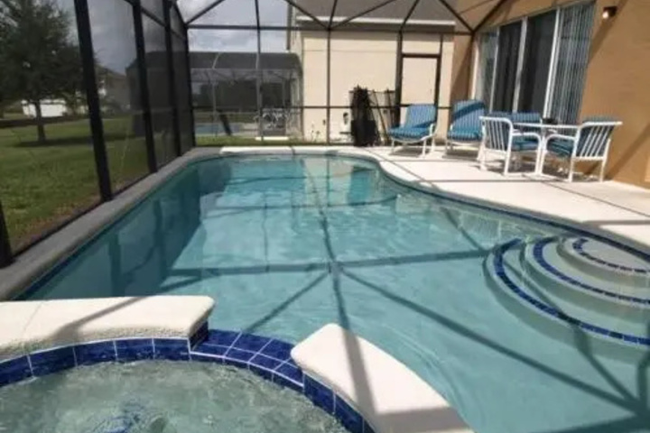 Pool 3 of 5