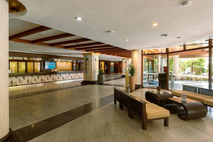 Hotel Interior 8 of 100
