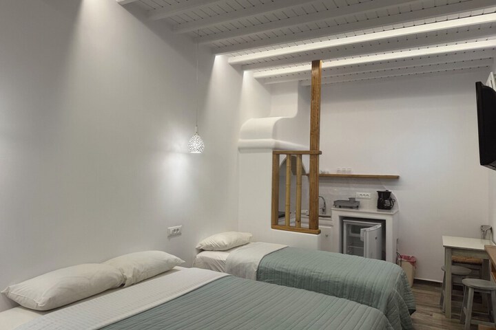 Room 13 of 187