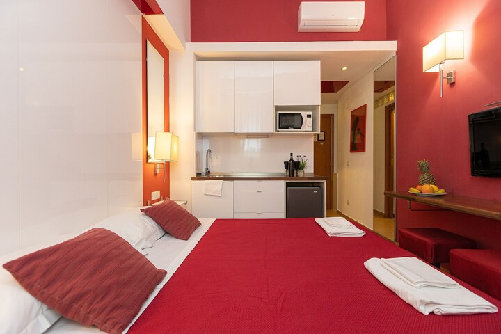 Room 25 of 79
