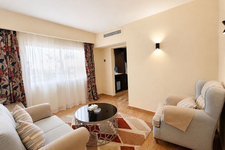 Room 20 of 126
