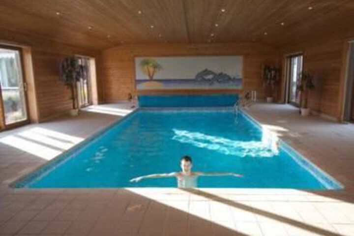Pool 27 of 42