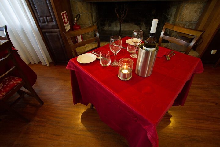 Dining 55 of 62